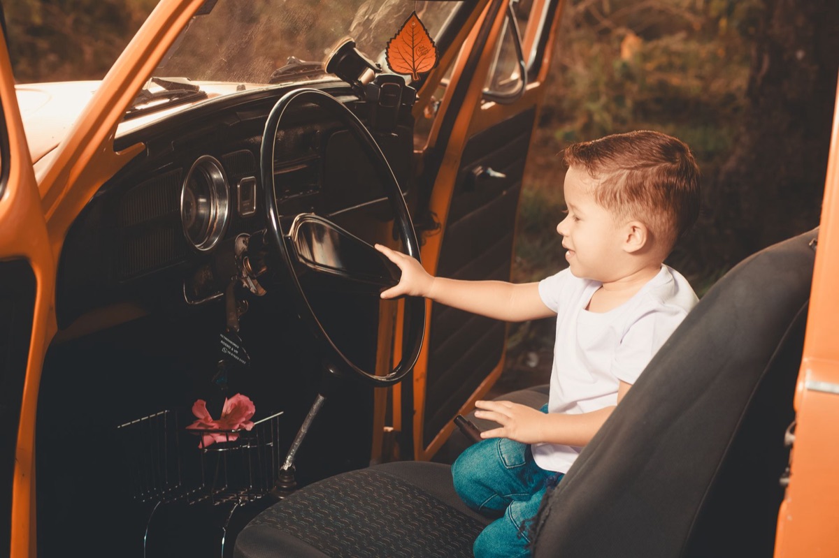 Verifica del seggiolino auto